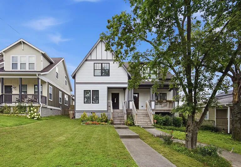 622B Annex Ave — Photo 1