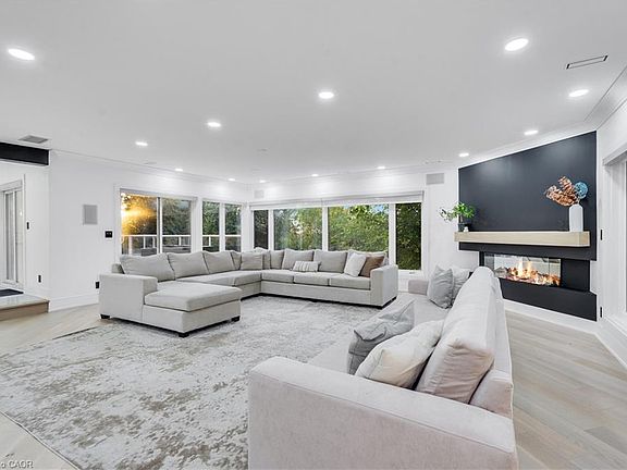 5th image of 47 Ridge Point Dr