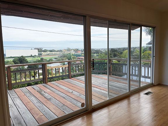 4th image of 418 Altura Way