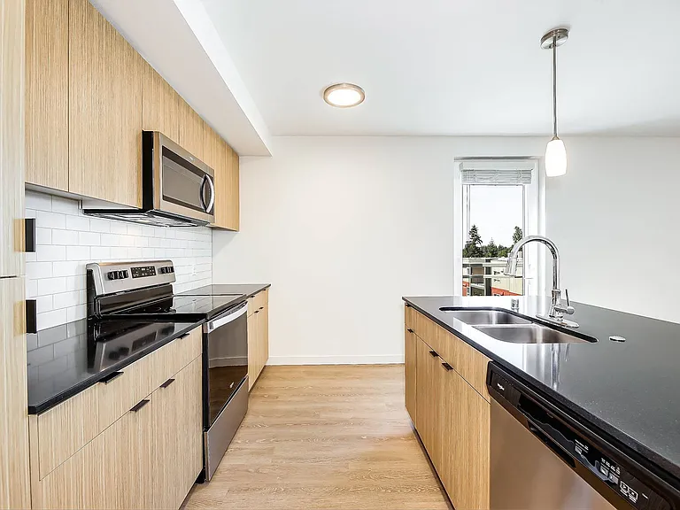 Kitchen 3