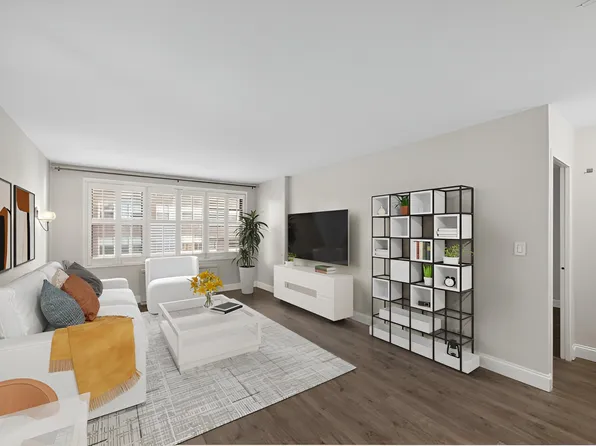 301 East 69th Street image 1 of 5