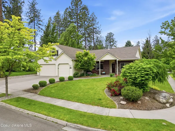 1213 S Riverside Harbor Dr, Post Falls, ID 83854