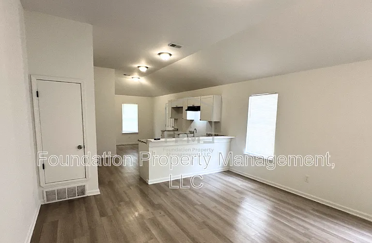 3376 Bestway Dr — Photo 5