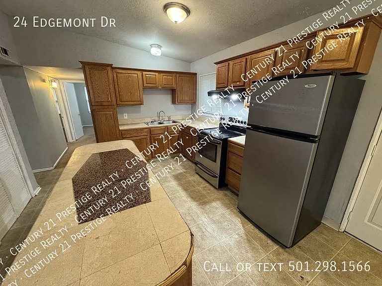24 Edgemont Dr — Photo 7