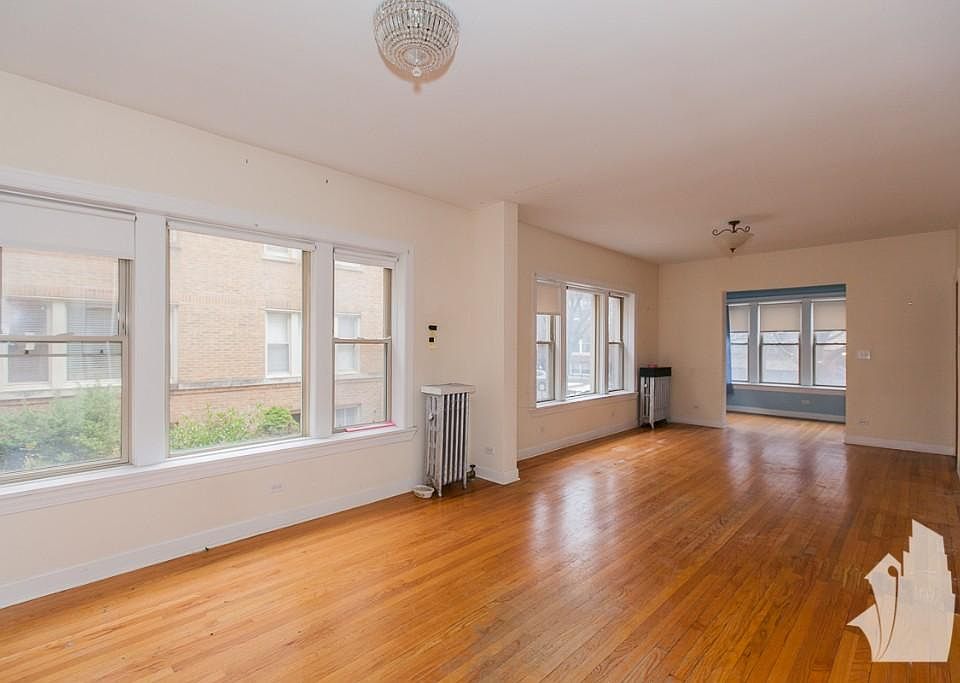1st image of 4700 N Winchester Ave APT 02