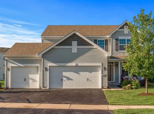 2445 Lakeview Rd, Victoria, MN 55386