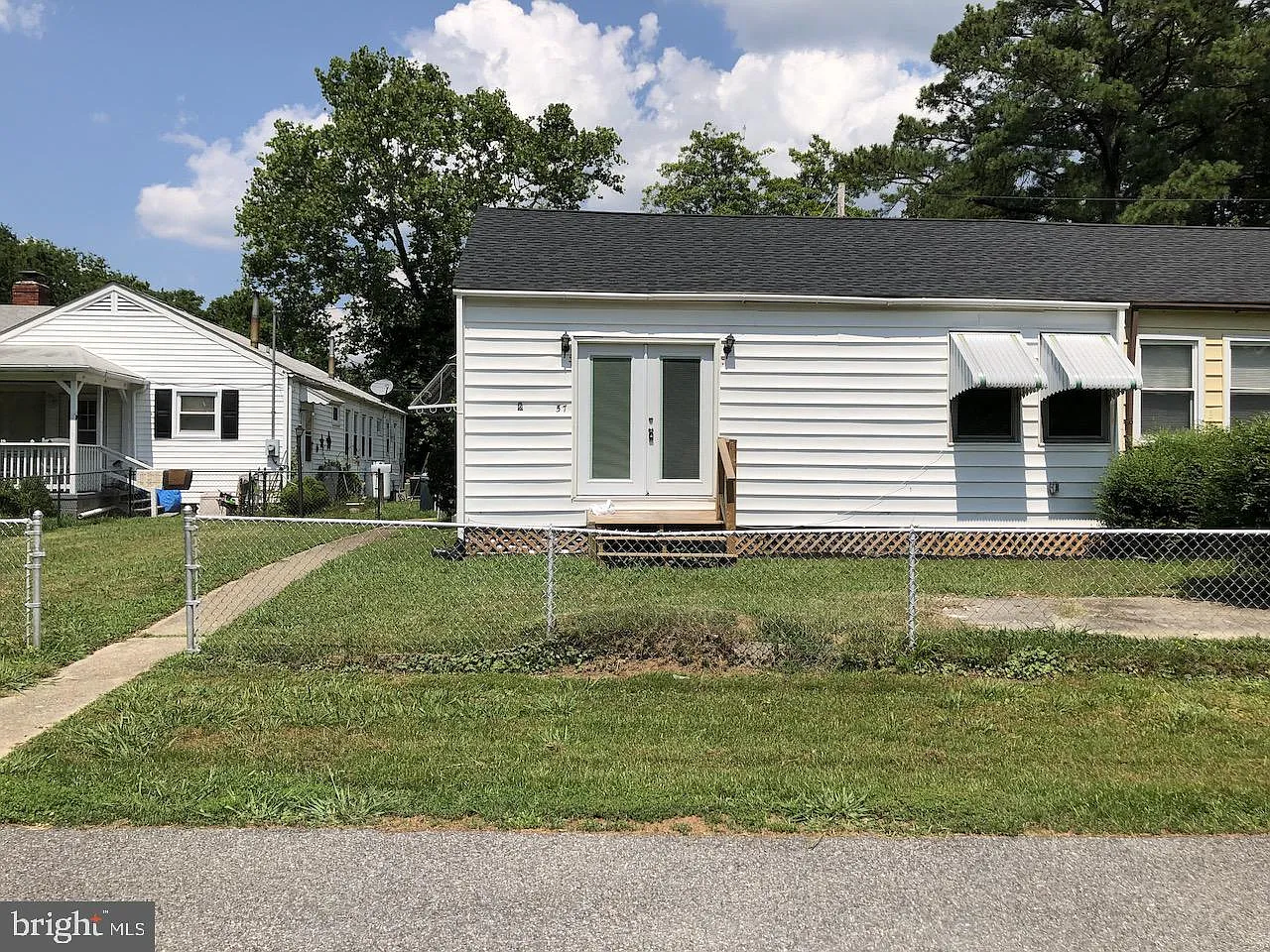 57 Highland Pl photo 1