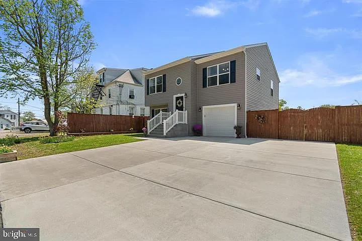 465 Carvel Beach Rd — Photo 2