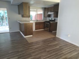 3020 Tully Rd - 1