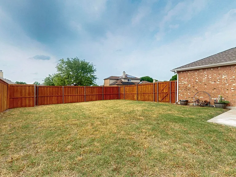 1236 Blue Brook Dr — Photo 47