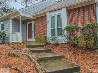 103 Clancy Cir, Cary, NC 27511