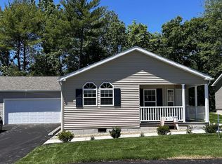 23 Camden Rd, Berwick, ME 03901