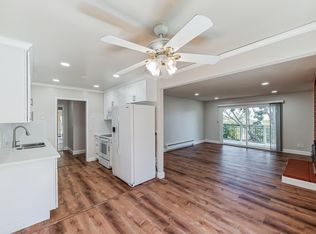 10308 Alpine Dr APT C, Cupertino, CA 95014