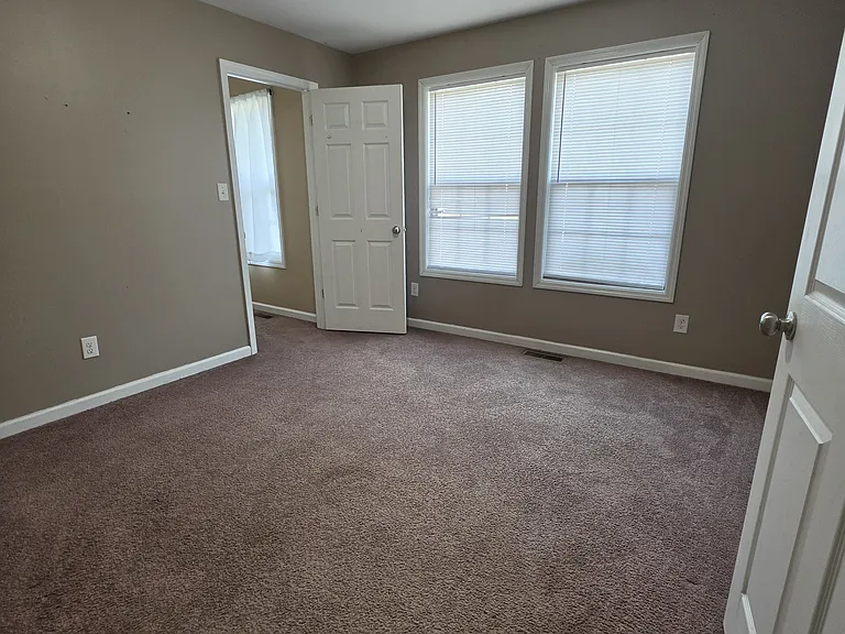 272 Percheron Dr — Photo 28