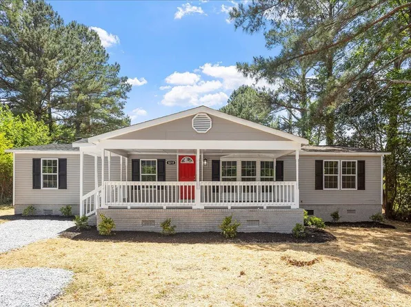 8218 State Highway 27 E, Coats, NC 27521