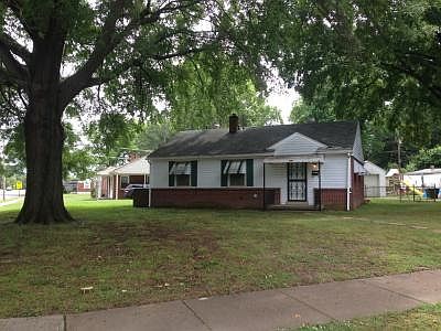 1st image of 4639 Durbin Ave