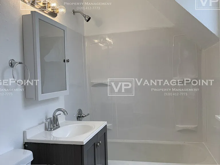 822 1/2 N Irwin Ave — Photo 10