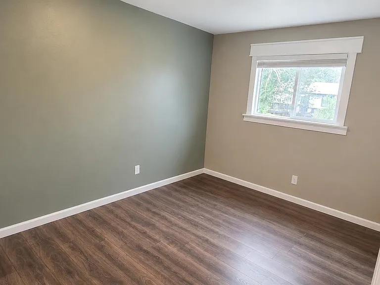 2104 Whitewood Dr — Photo 13