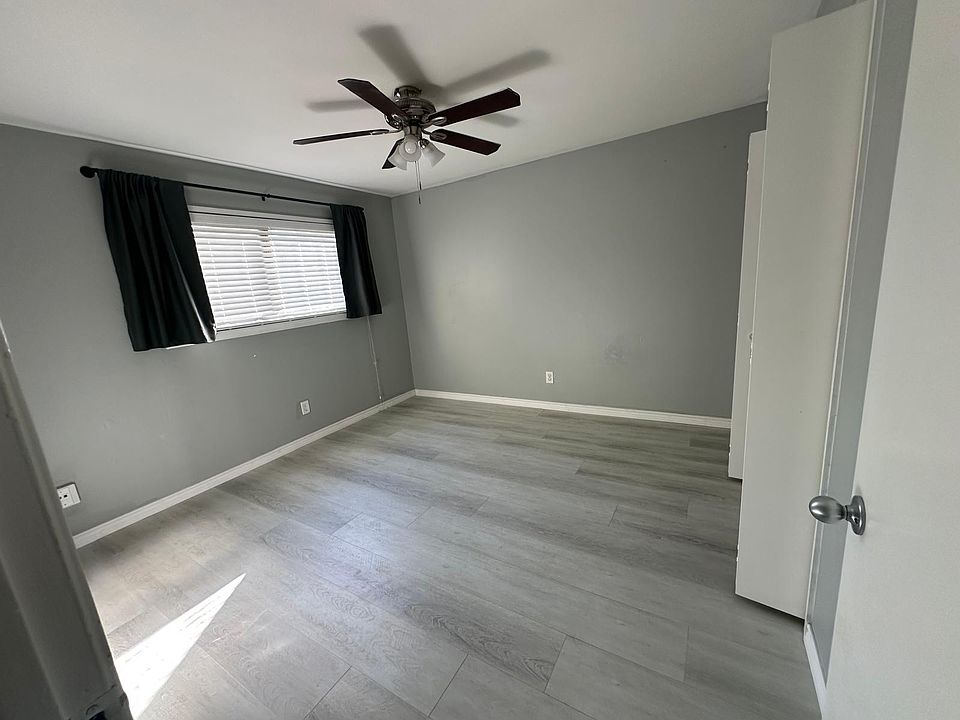 1st image of 13701 Brookgreen Cir