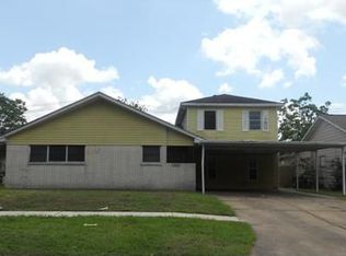 1210 Camden Rd, Pasadena, TX 77502