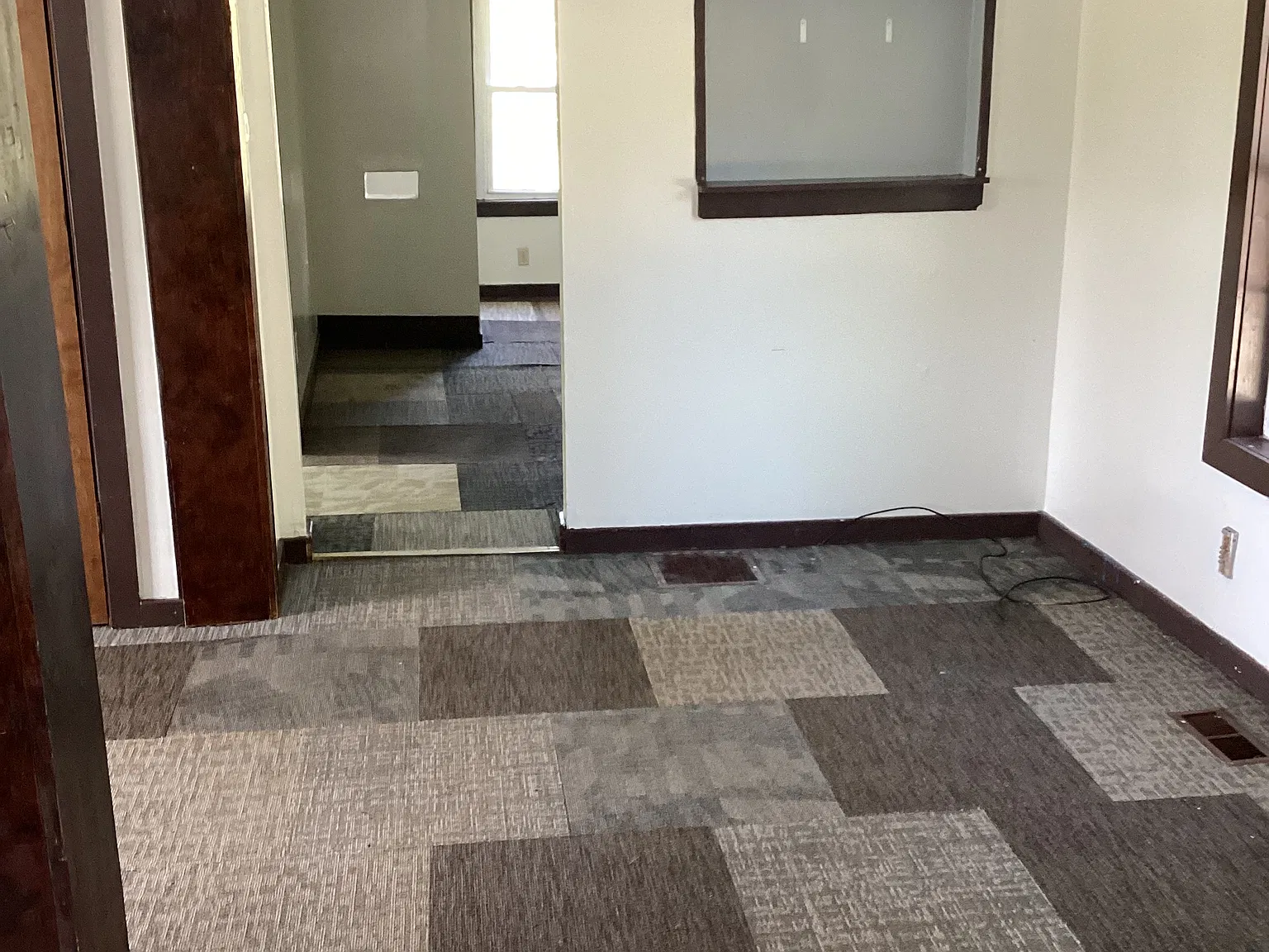 2 BR 1 Bath House — Photo 4