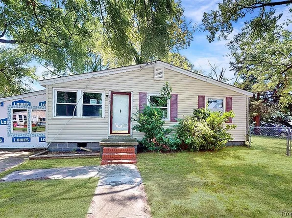 1001 E Russell Ct, Newport News, VA 23605