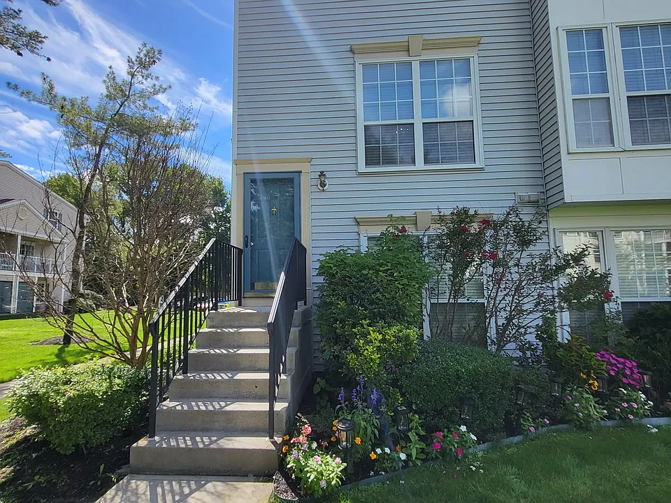 89 Chambord Ct #89