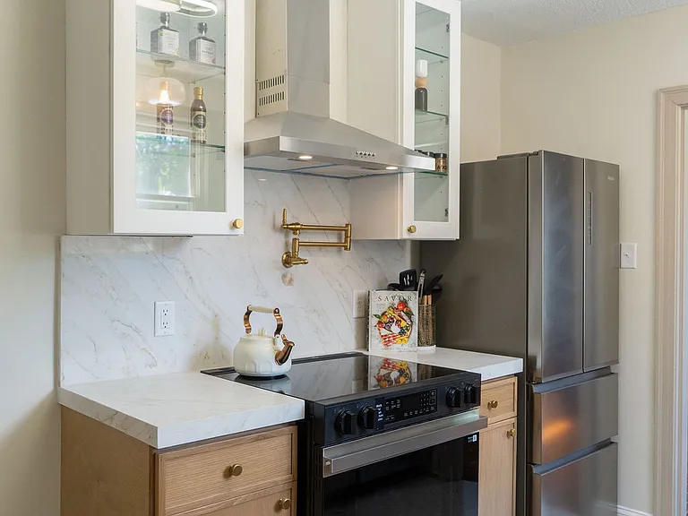 300 Osborne Dr — Photo 14