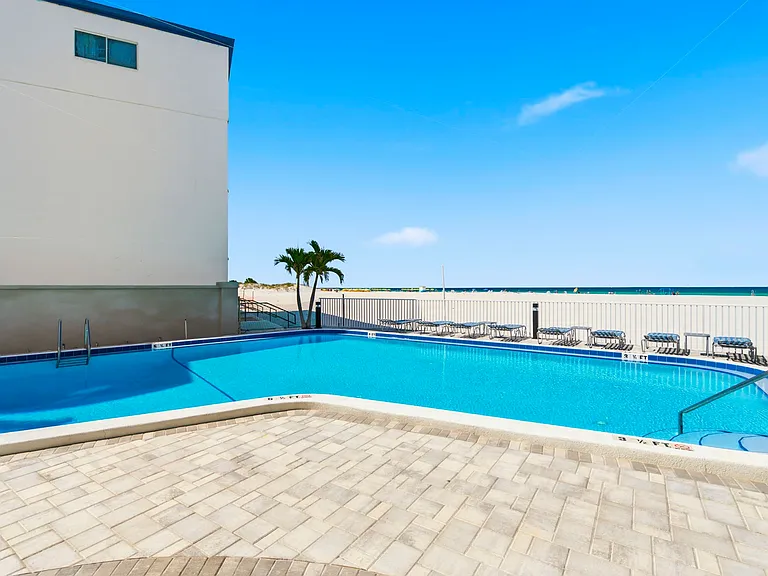 4950 Gulf Blvd #608 — Photo 40
