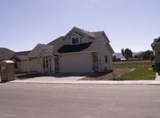 869 Commanche Trl, Emmett, ID 83617
