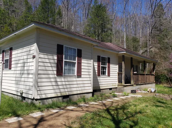 260 Willow Ln, Stinnett, KY 40868