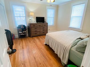 1020 E 31st St, Savannah, GA 31401