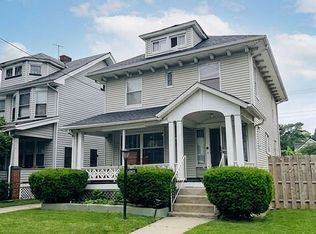 9402 Kempton Ave, Cleveland, OH 44108