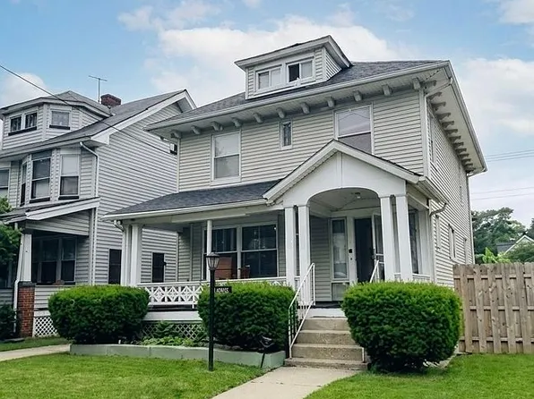 9402 Kempton Ave, Cleveland, OH 44108