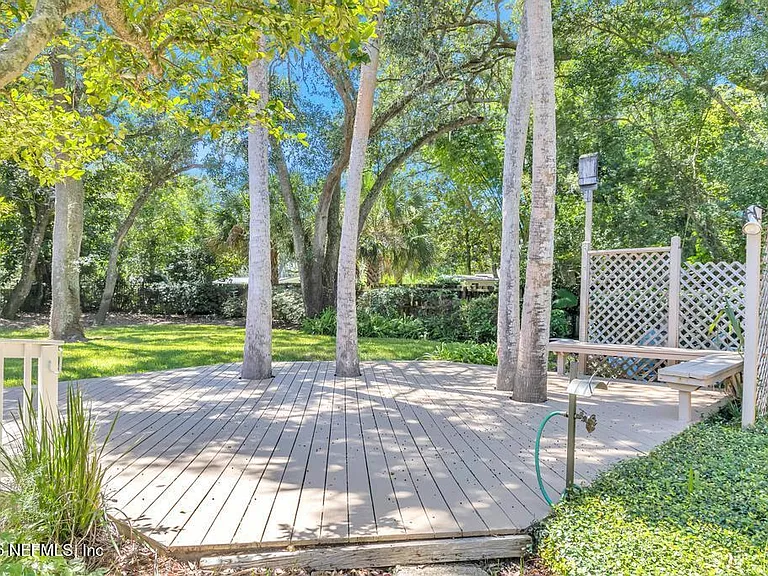 1452 Seminole Rd — Photo 46