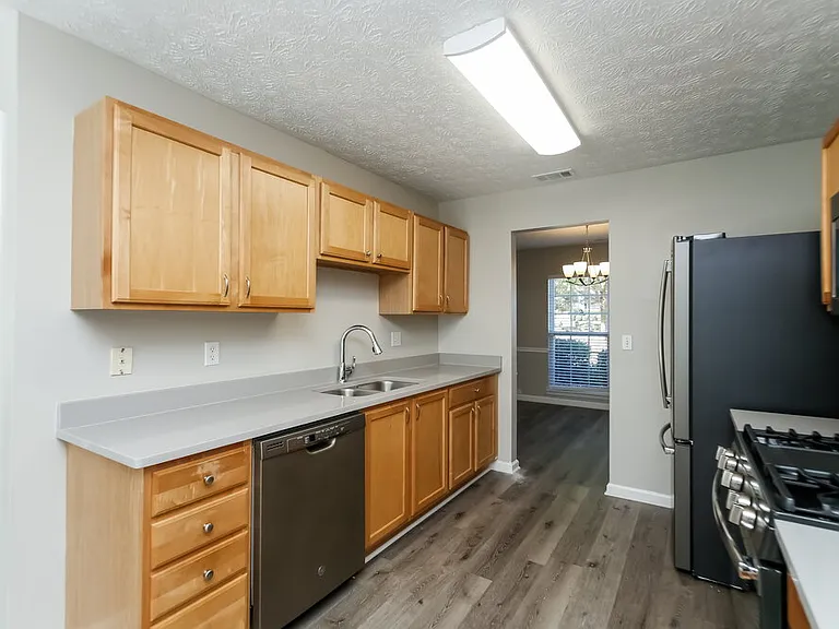 8202 Camp Hill Ct — Photo 8