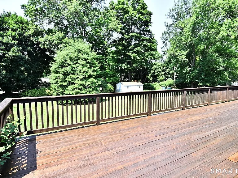 1 Romindon Ct — Photo 4