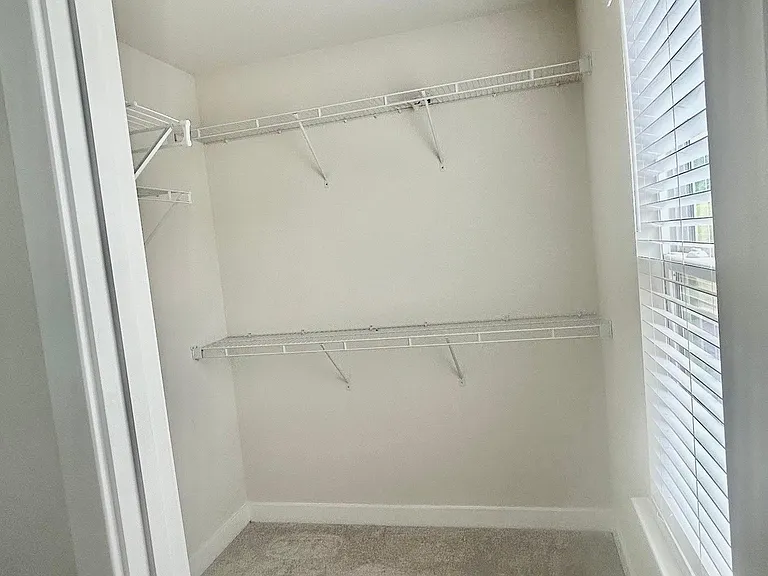 210 Chase Dr — Photo 23
