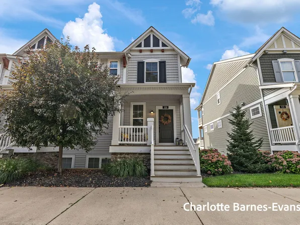 930 S Lake St, Whitehall, MI 49461