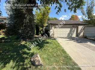 4600 N Savannah Ln, Garden City, ID 83714