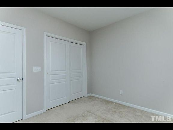 5th image of 621 Pilot Hill Dr