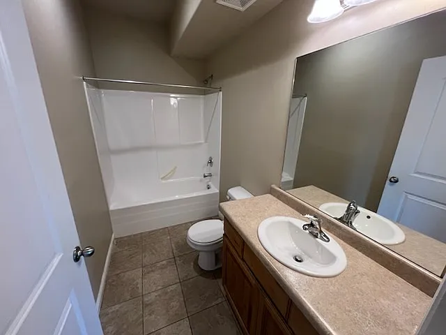 426 W 200th St N #104 — Photo 11