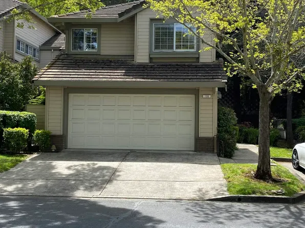 135 Caprice Cir, Hercules, CA 94547