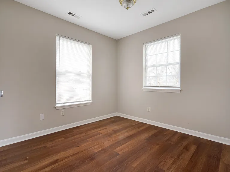 2815 S 6th St #2 — Photo 4
