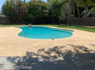 4125 W School St, Visalia, CA 93291