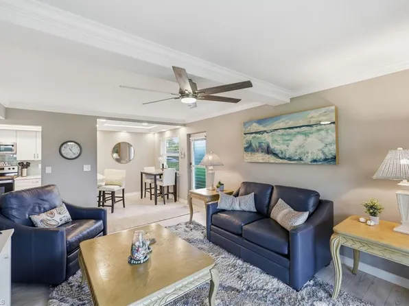 330 Kon Tiki DR #C7, NAPLES, FL 34113
