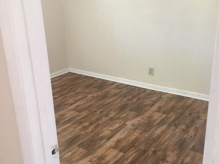 919 Minor St NE — Photo 19