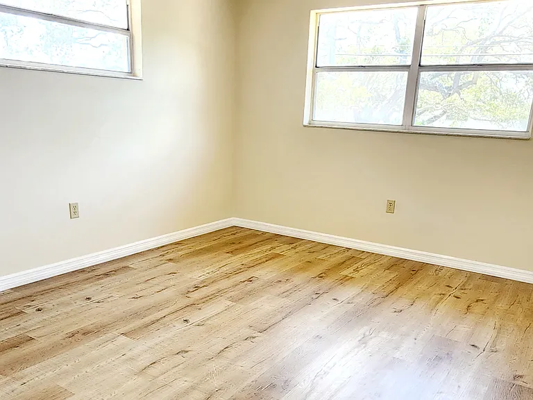3135 Shady Dell Ln — Photo 18