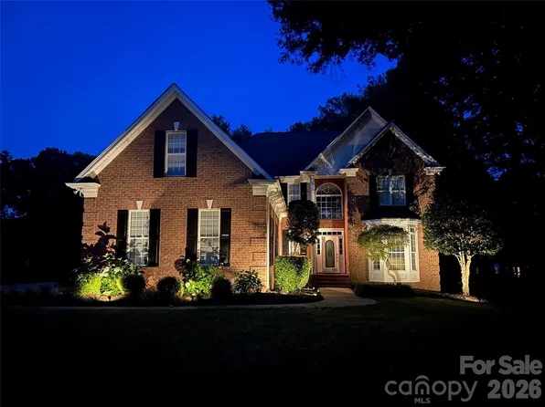 5210 Addington Ct, Charlotte, NC 28277