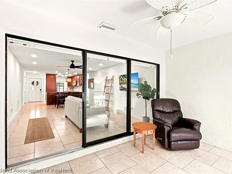 3 Charlton Dr — Photo 30